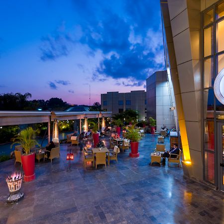 Radisson Blu Hotel Lusaka Exterior photo Skyline Bar