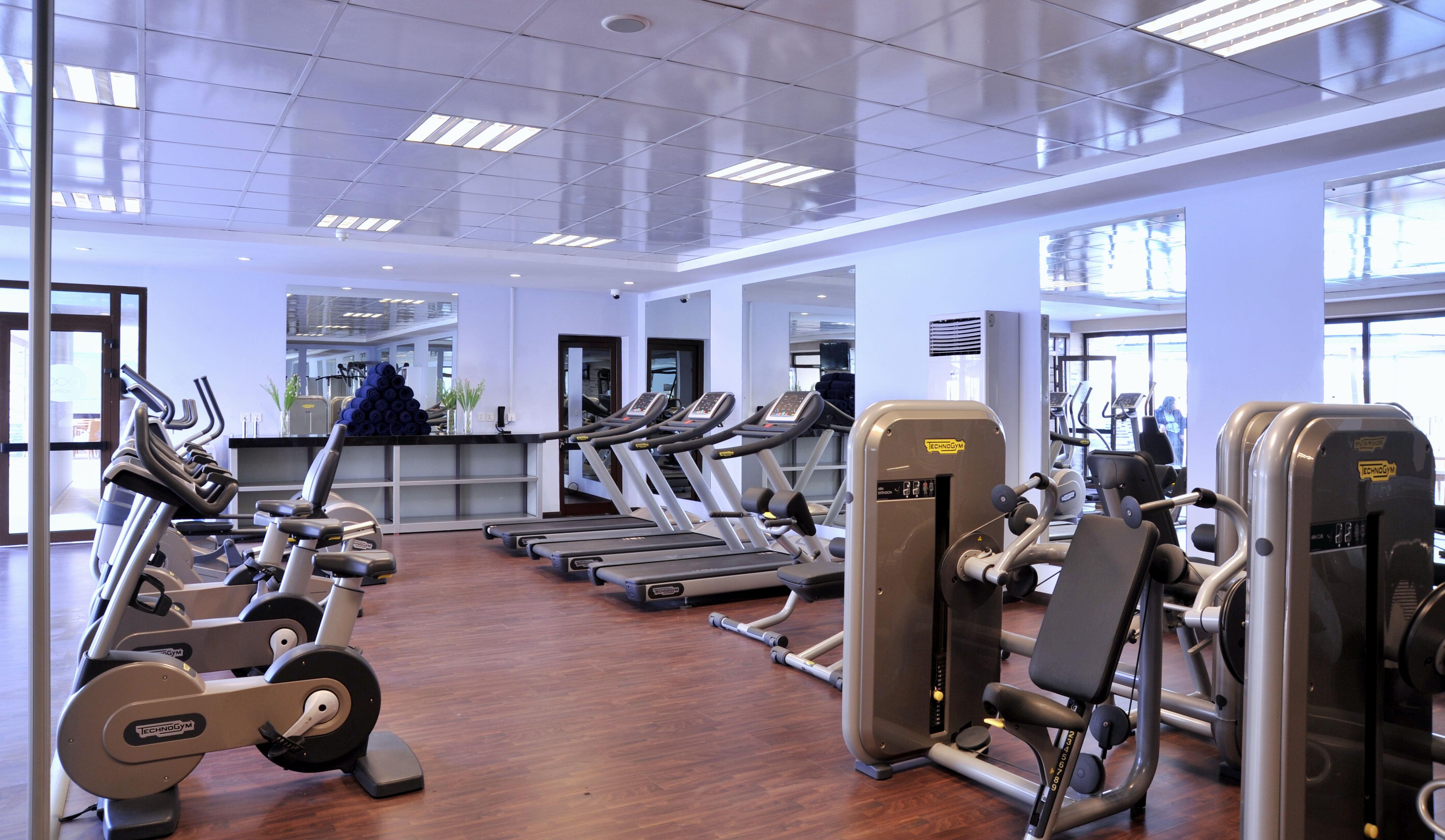 Radisson Blu Hotel Lusaka Exterior photo A gym in a hotel