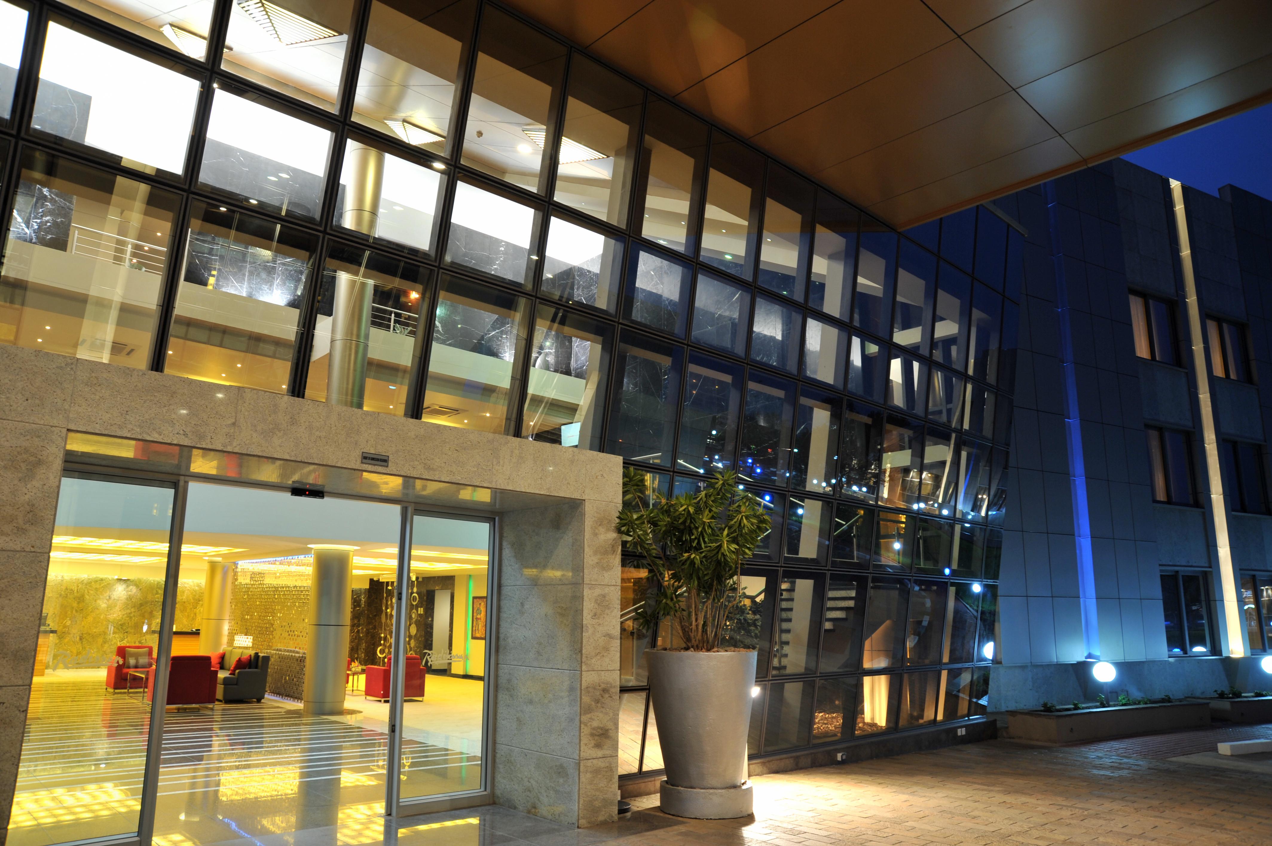 Radisson Blu Hotel Lusaka Exterior photo The lobby of the hotel
